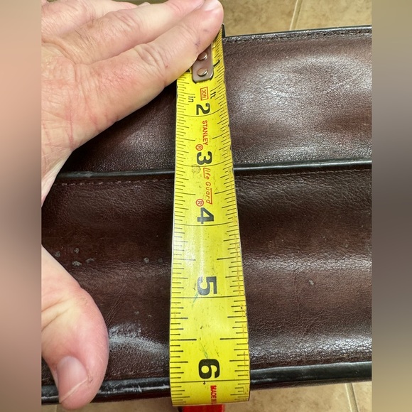 WORN Aged Brown High End WILSONS Leather Briefcase Lawyer Bag Pelle Studio - Picture 16 of 16